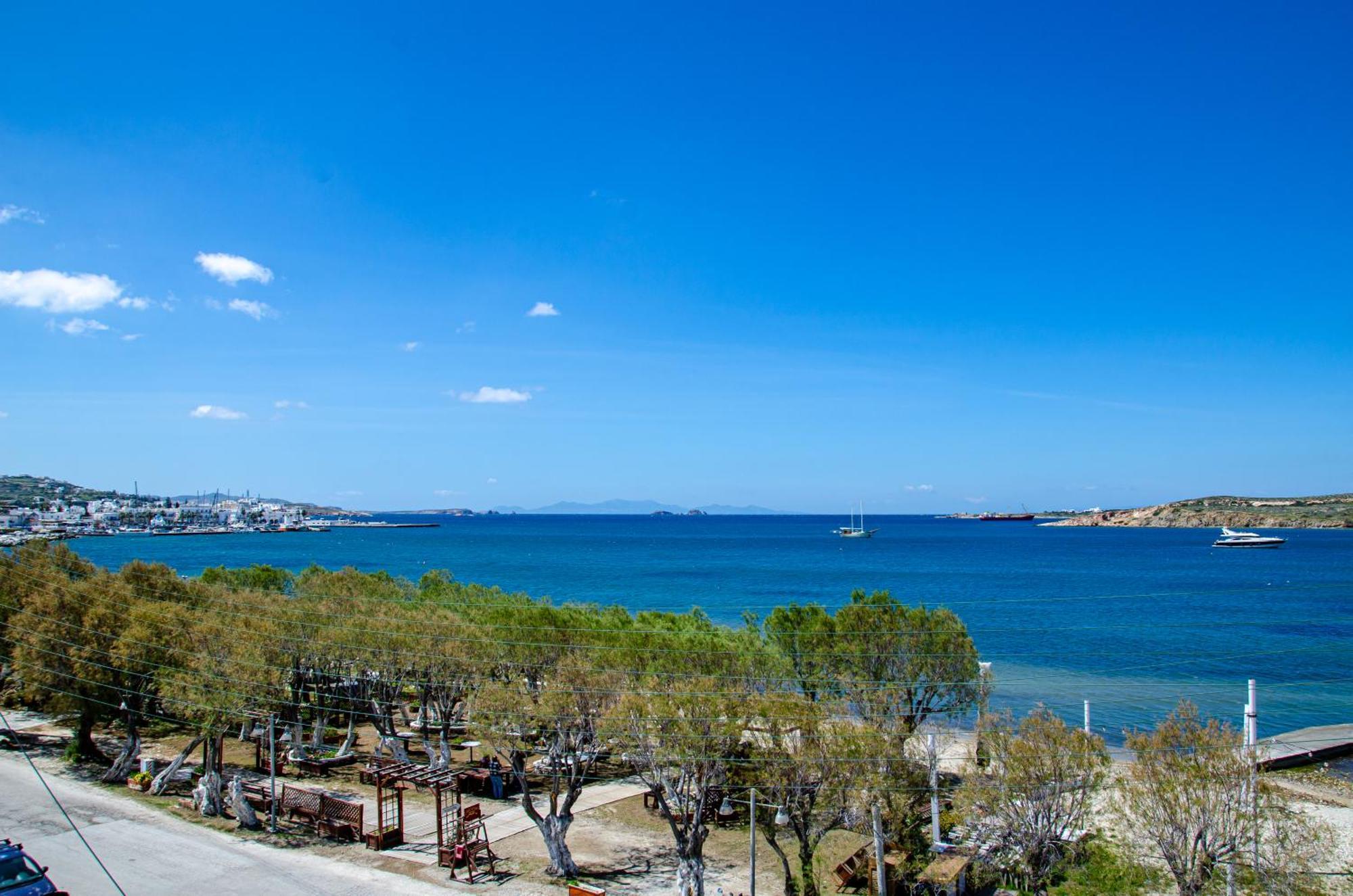 Hotel Livadia Парос Екстериор снимка